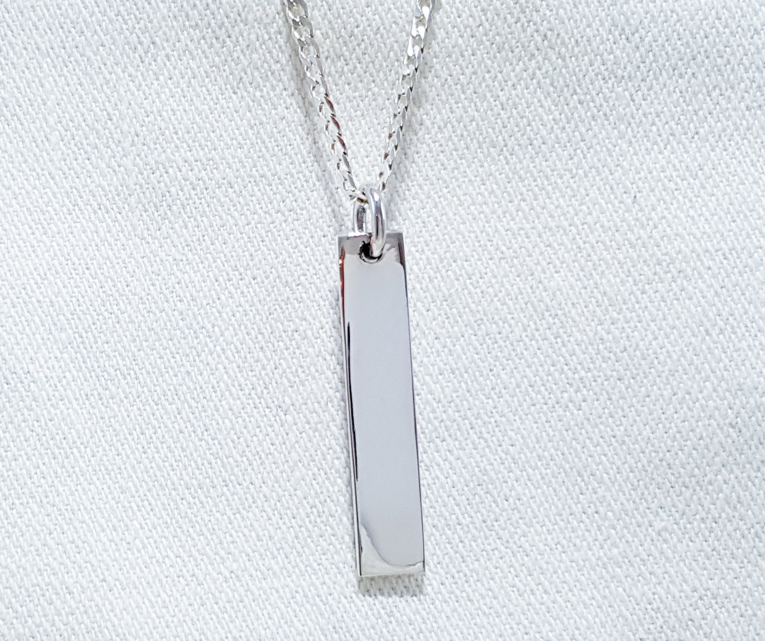 Thin Silver Dog Tag Men's Necklace in South Africa