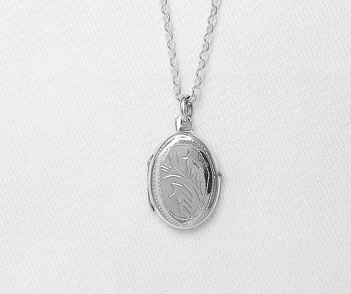 Sterling Silver Oval Locket - Small