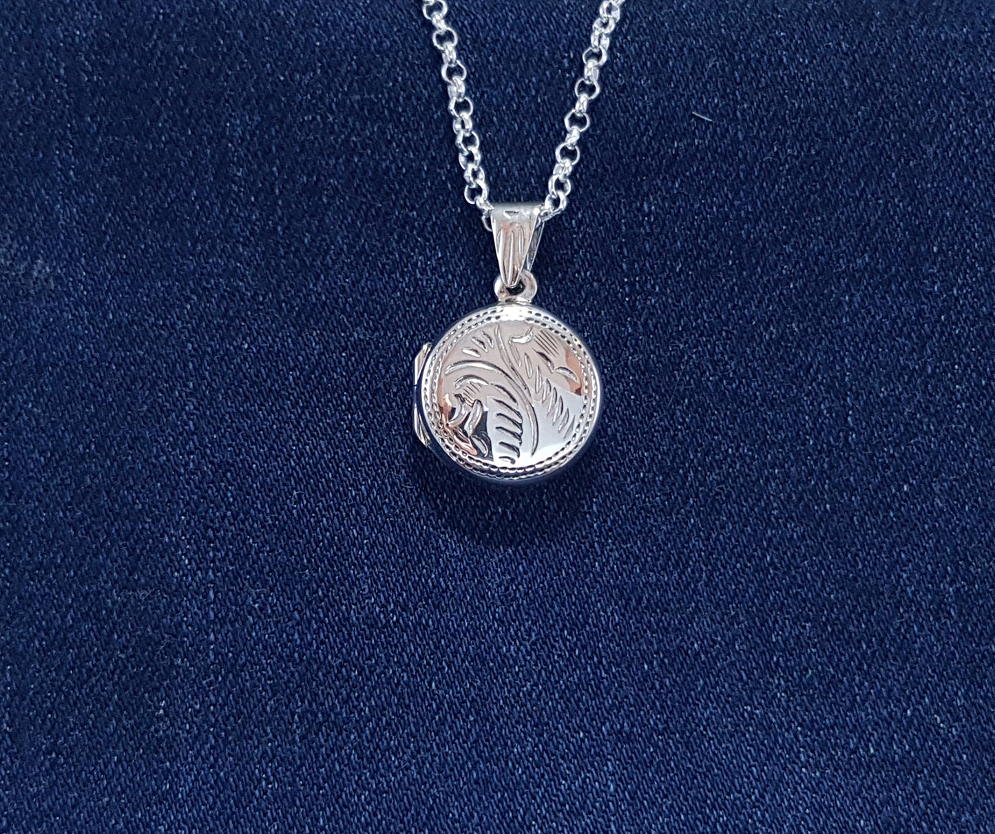 Sterling Silver Round locket