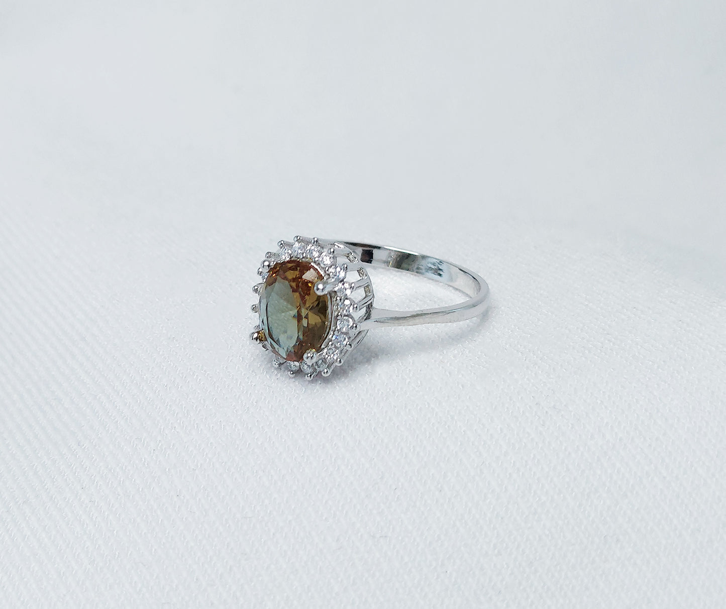 Sterling Silver Zultanite Stone Ring