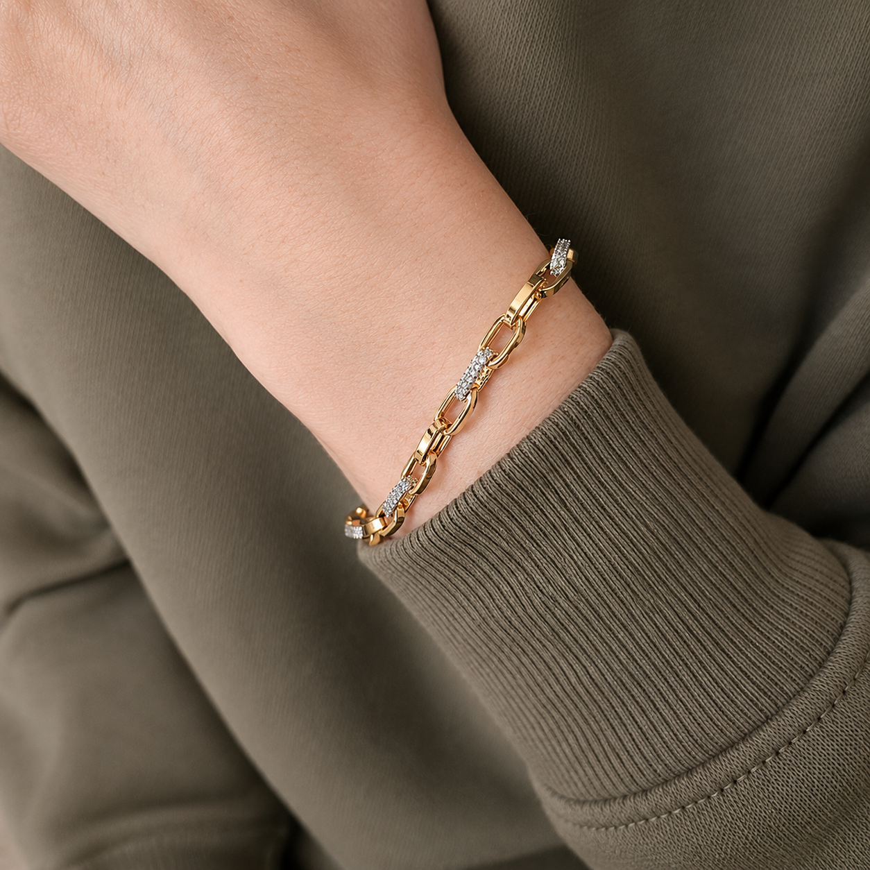 9ct gold bracelet collection — bangles and chain bracelets by Silver Image