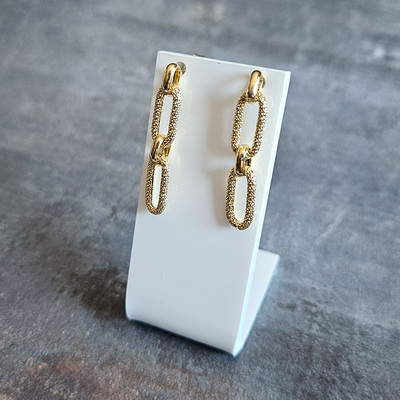 9ct Gold Paperclip-themed dangling earrings