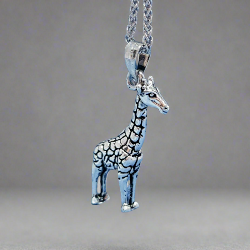 Sterling Silver Giraffe Pendant / Charm