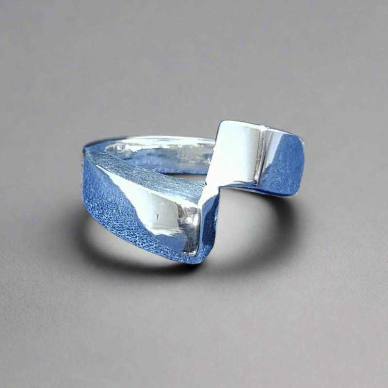 Chunky Silver ring for women with a modern design