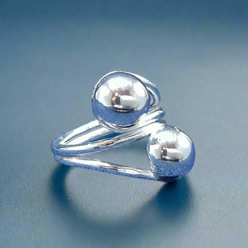 Sterling Silver Ladies Ring - Ball Design