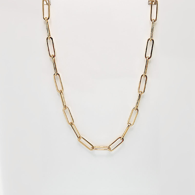 9 carat yellow gold chain with a paperclip link design