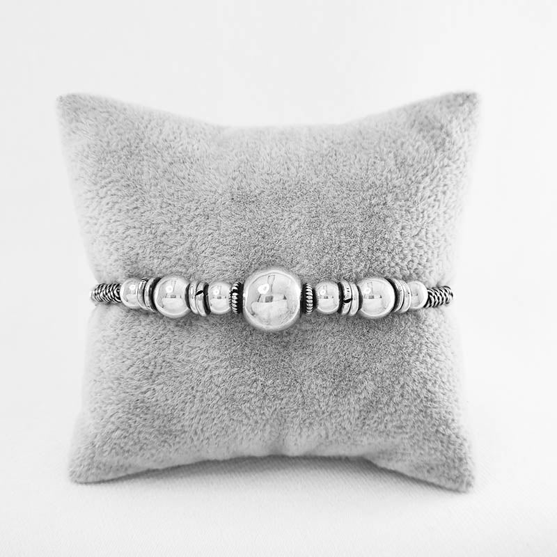 Stunning Balinese Ball Bracelet, made with sterling silver