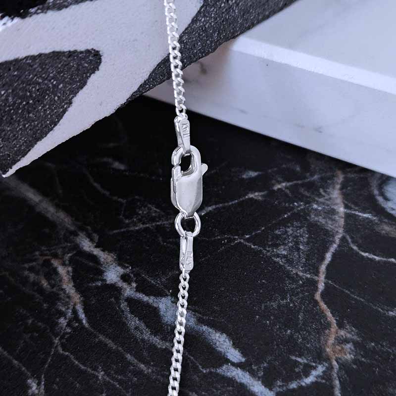 Italian clasp of a Sterling Silver curb chain - 1,2mm thickness