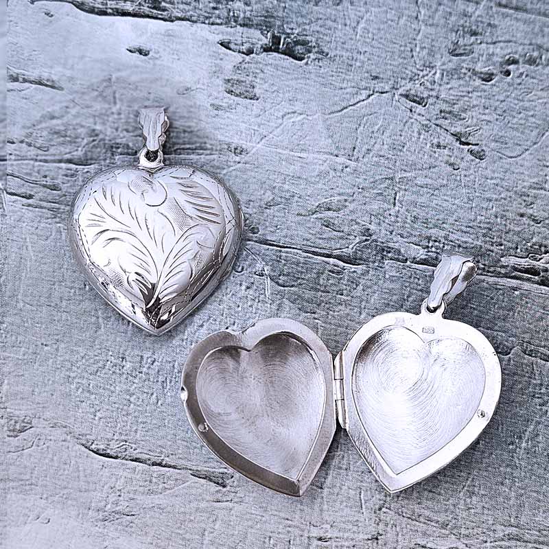 XL Fancy Heart Locket