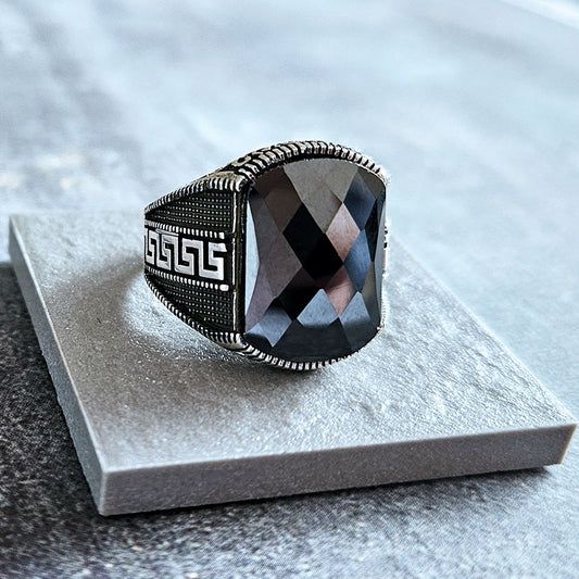 Rectangle Onyx Ring with Meander Pattern
