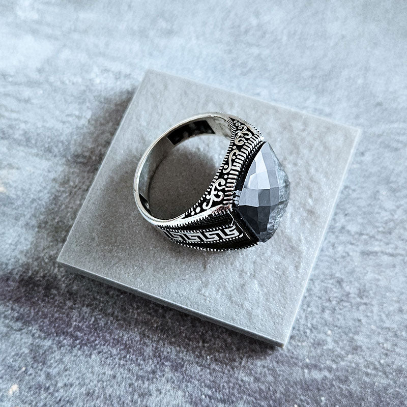 Rectangle Onyx Ring with Meander Pattern