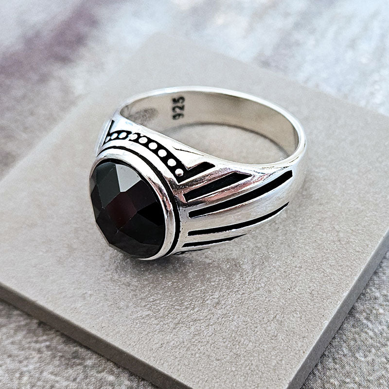 Faceted Onyx Stone Ring, made with Sterling Silver 