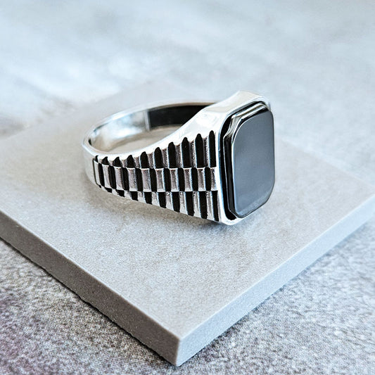 Elegant Rectangle Hematite Ring