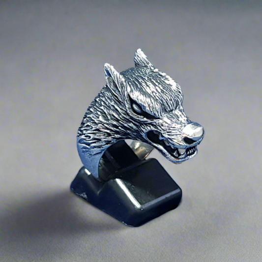 Sterling silver Wolf ring. Chunky ring for men