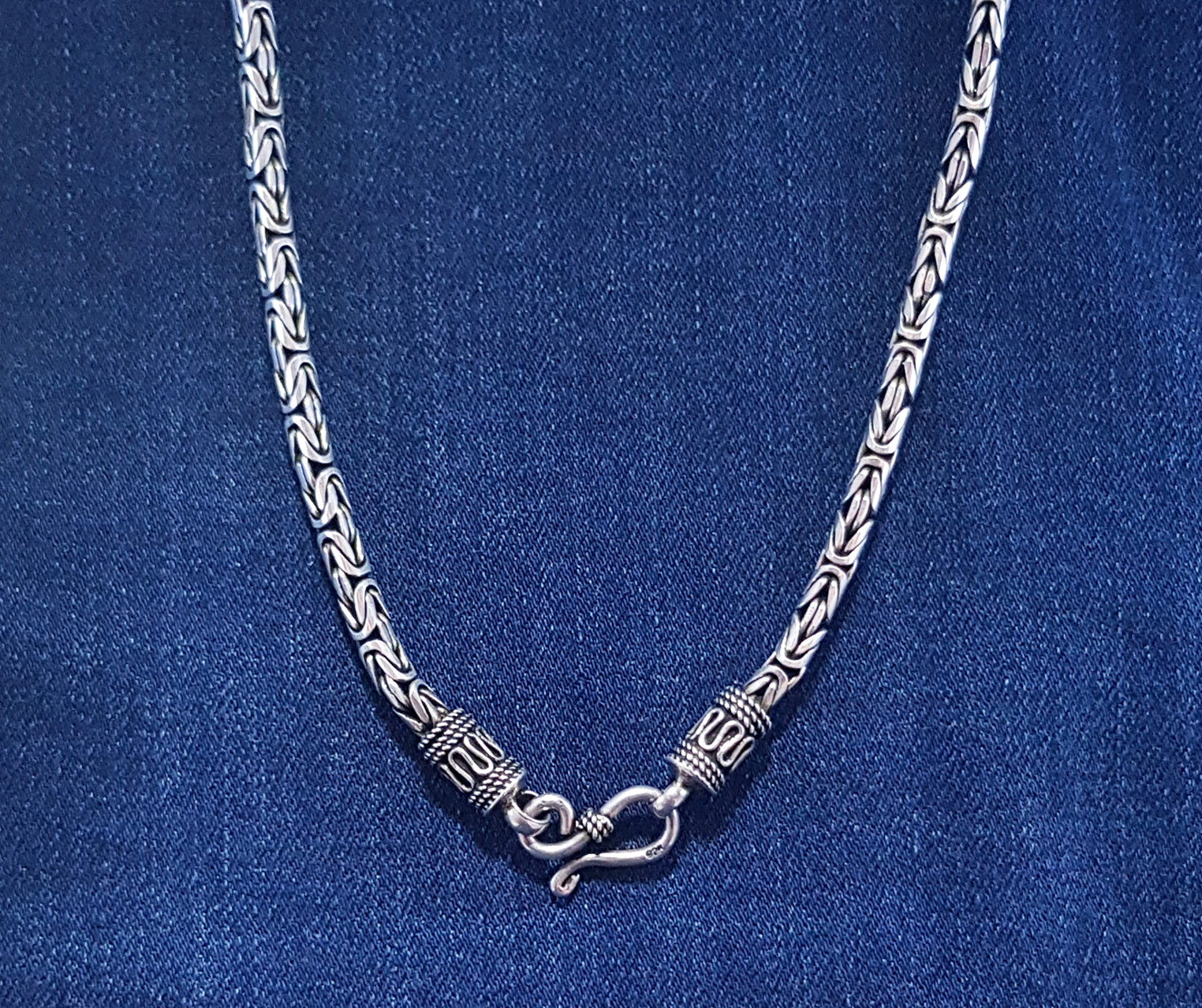 Buy Silver Stainless Steel Oxidized Finish 8mm Byzantine Chain Biker  Bracelet Online - Inox Jewelry India