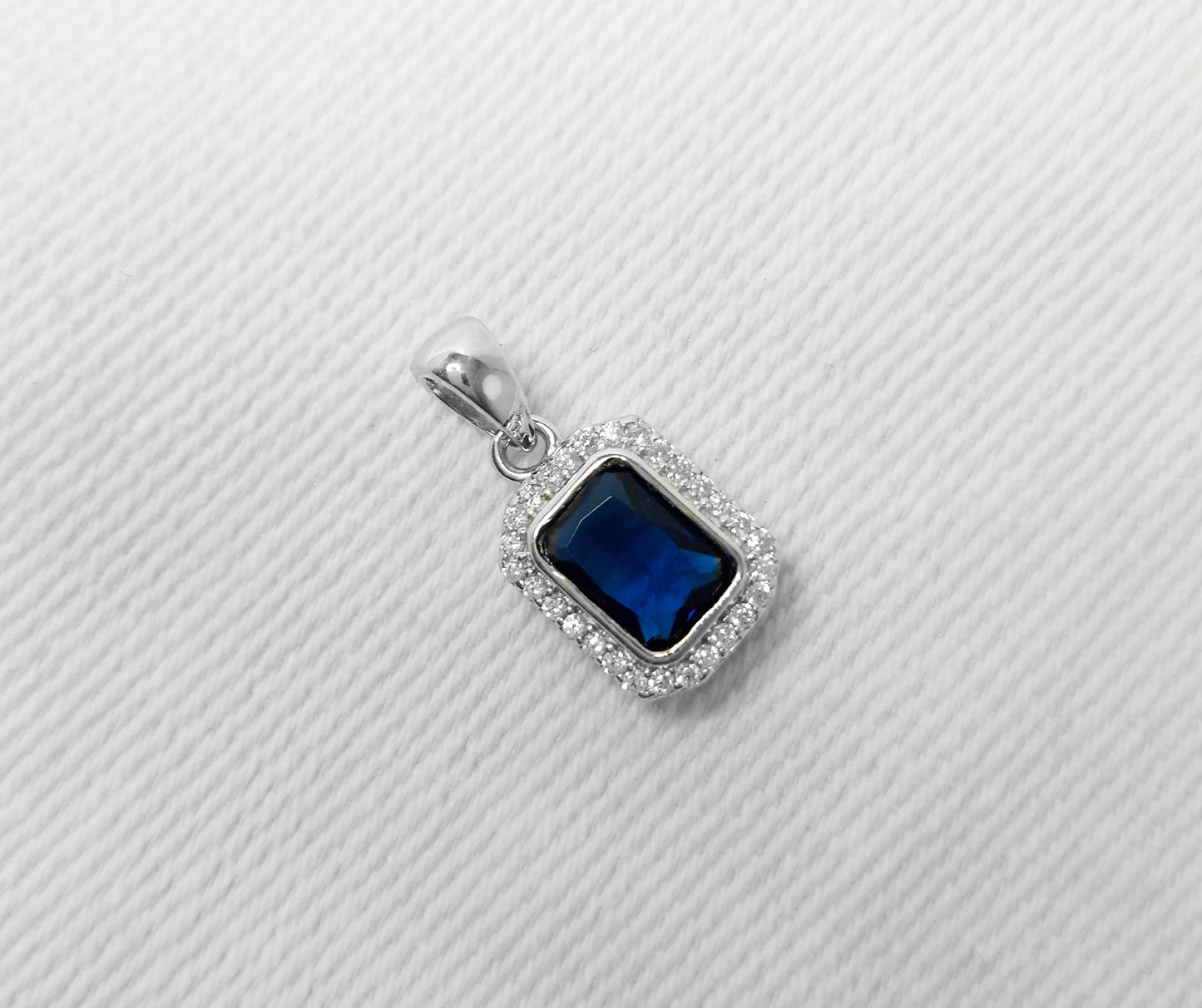 Sterling Silver Pendant with Cubic Zirconia Stones. Deep Blue Colour