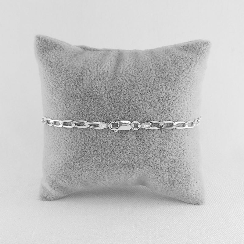 Sterling Silver open-link bracelet