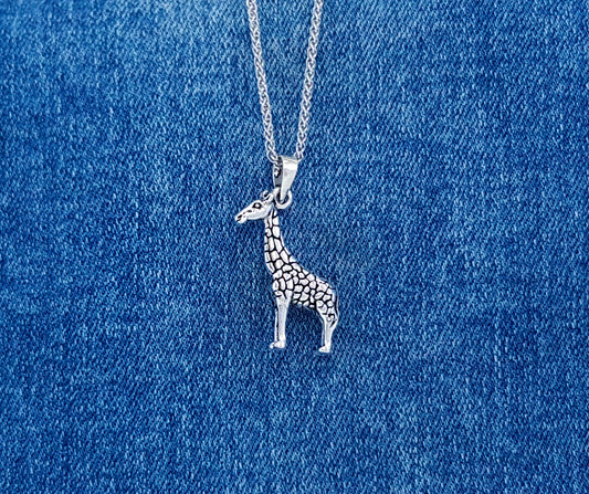 Sterling Silver Giraffe Pendant / Charm 