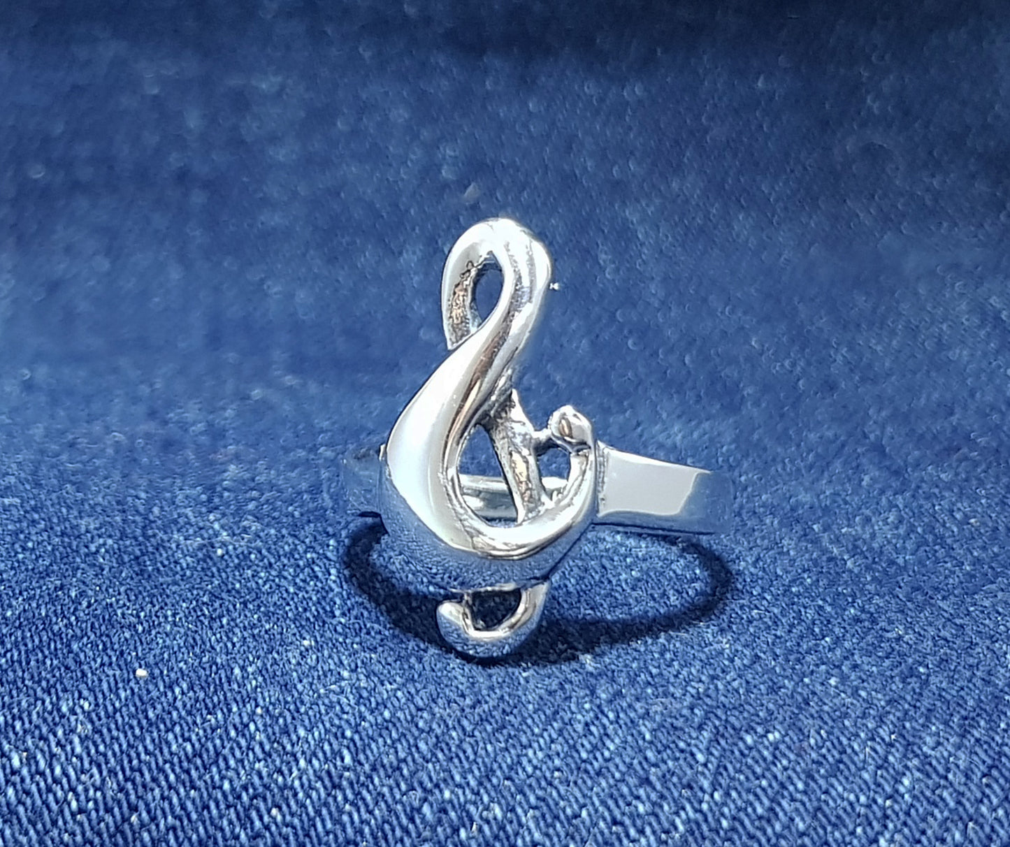 Sterling Silver Music Note Ring - Treble Clef Ring 