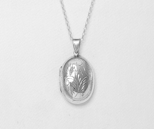 Sterling Silver Oval Locket - Large