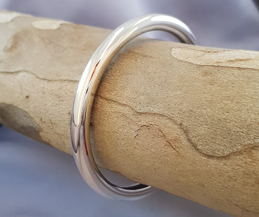 Sterling Silver Hollow Bangle