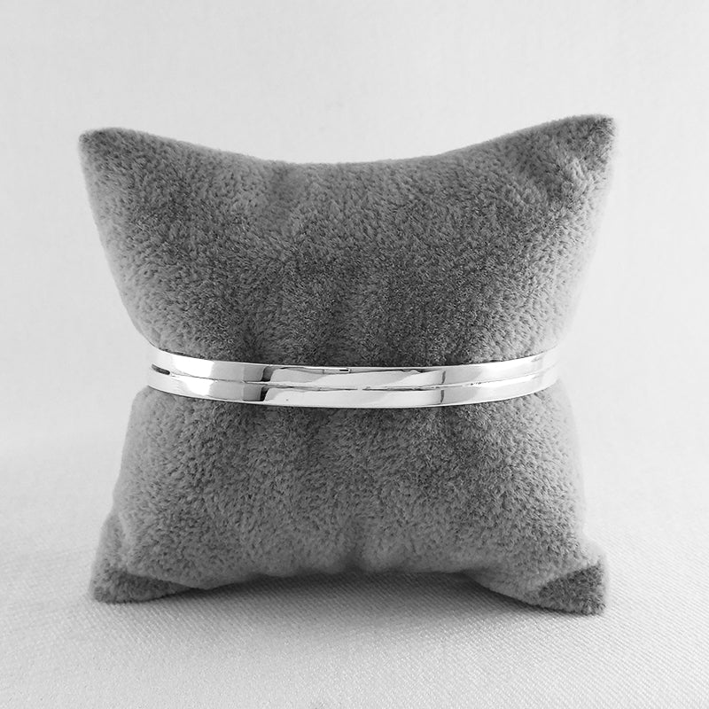 Sterling Silver Ball Top Bangle