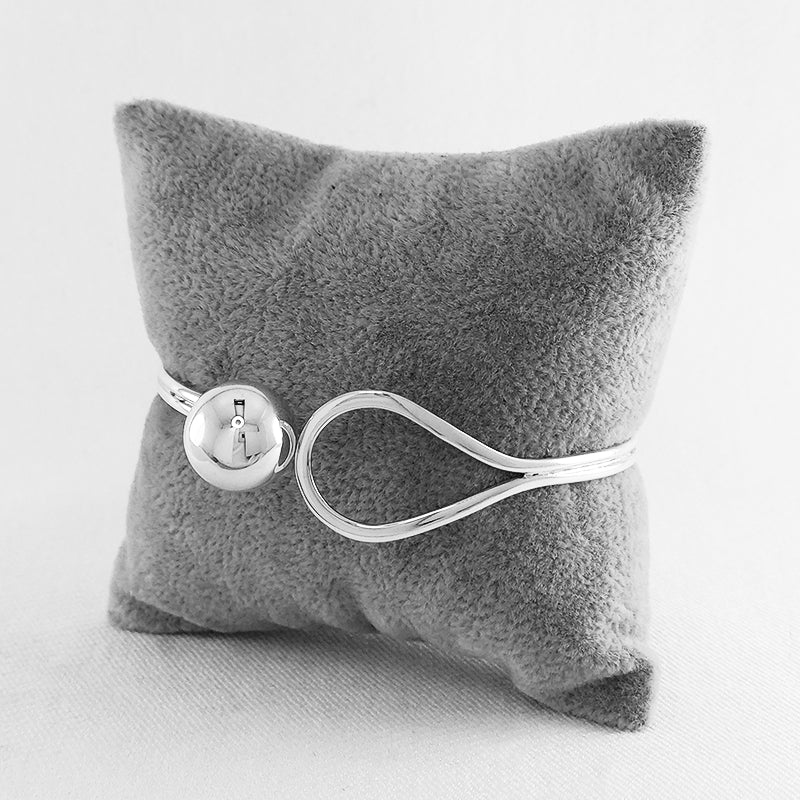 Sterling Silver Ball Top Bangle