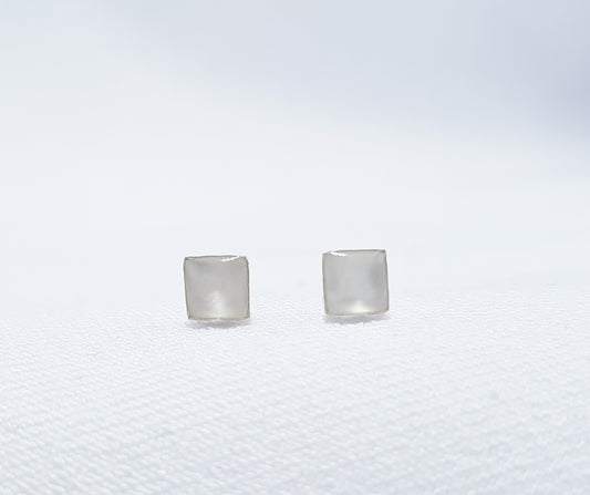 Sterling Silver Mother of Pearl studs