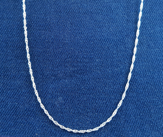 Sterling Silver Singapore Necklace. Twist Design