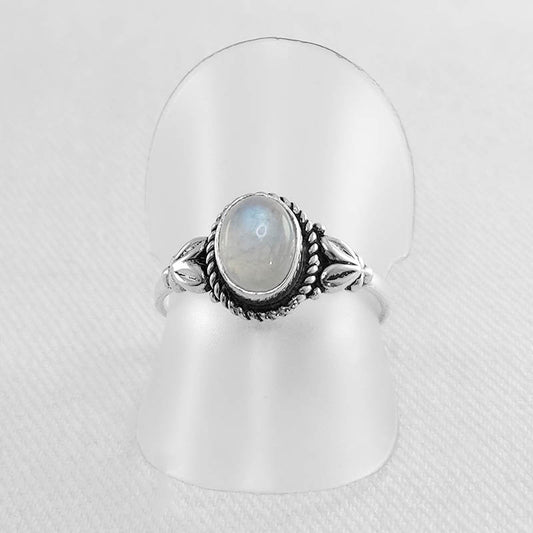 Sterling silver Moonstone ring  - Cabochon Cut stone