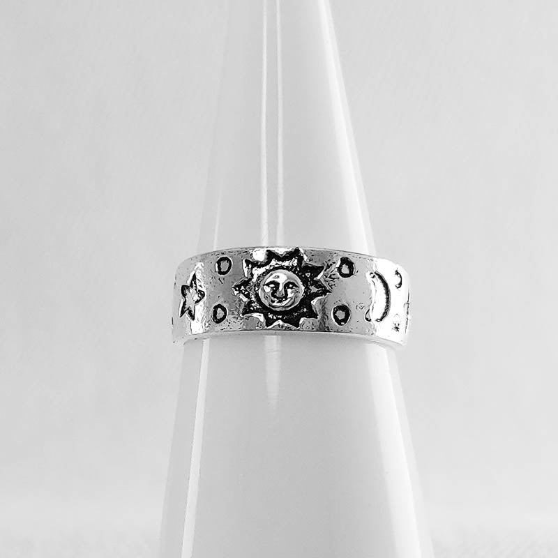 Silver Toe Ring With the Sun Moon and Stars