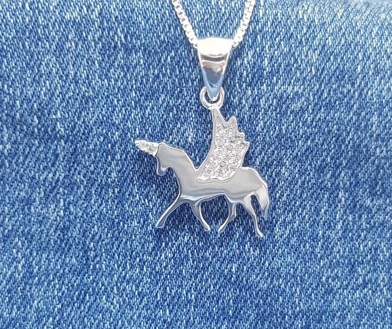 Sterling Silver Unicorn Pendant with Cubic Zirconia Stones